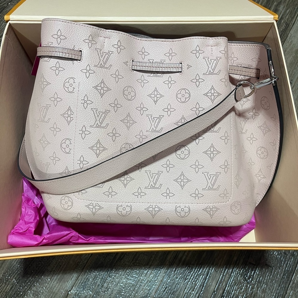 Louis Vuitton Girolta Mahina Monogram Bucket Bag with COA, box,  dust bag